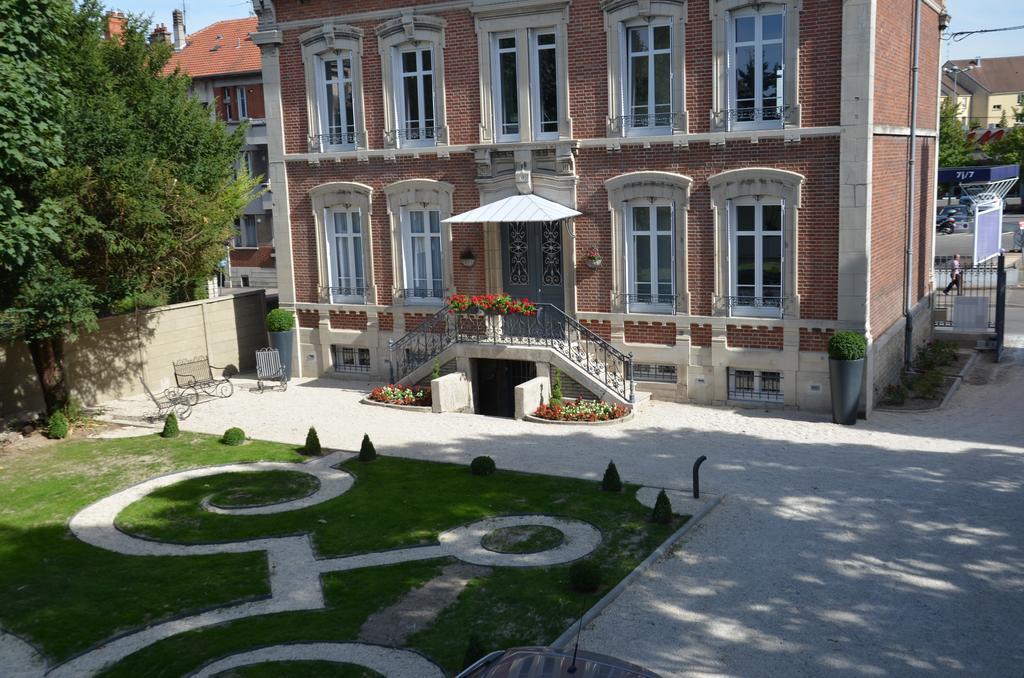 Отель La Demeure De Charme Труа Экстерьер фото